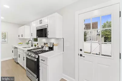 803 Prospect Avenue, Prospect Park, PA 19076 - Photo 12