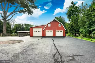 1819 Larkin Rd, Upper Chichester, PA 19061 - Photo 10