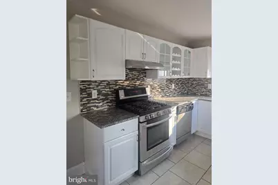 28 N Wells Avenue, Glenolden, PA 19036 - Photo 2