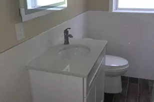 726 E 18th St, Chester, PA 19013 - Photo 10