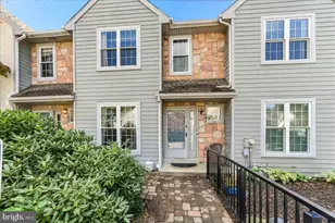 181 Nottingham Ct, Aston, PA 19014 - Photo 2
