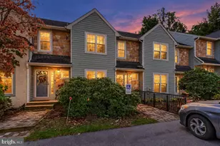 181 Nottingham Ct, Aston, PA 19014 - Photo 1
