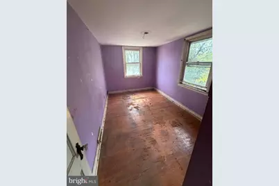 2 Ashbourne Road, Darby, PA 19023 - Photo 14
