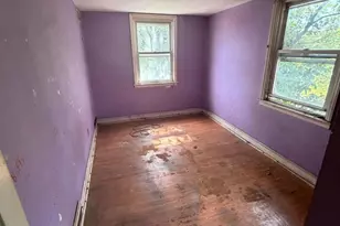 2 Ashbourne Rd, Darby, PA 19023 - Photo 14