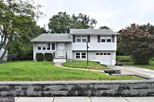 3619 Deepwater Ln, Brookhaven, PA 19015 - Photo 2