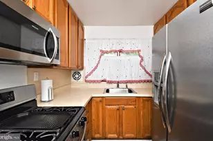 3619 Deepwater Ln, Brookhaven, PA 19015 - Photo 12