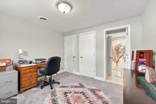 515 Hazel Ave, Folsom, PA 19033 - Photo 18