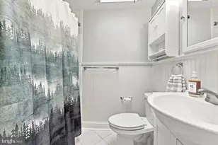 515 Hazel Ave, Folsom, PA 19033 - Photo 16