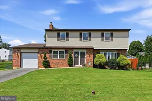 2237 Gettysburg Dr, Aston, PA 19014 - Photo 1