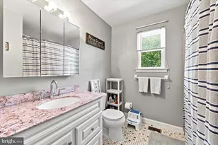2237 Gettysburg Dr, Aston, PA 19014 - Photo 32