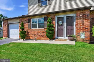 2237 Gettysburg Dr, Aston, PA 19014 - Photo 8