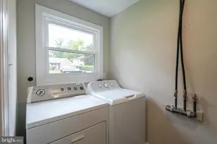 501 Flora Cir, Springfield, PA 19064 - Photo 20
