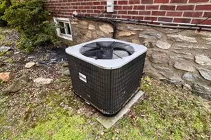 920 E 20th St, Chester, PA 19013 - Photo 14