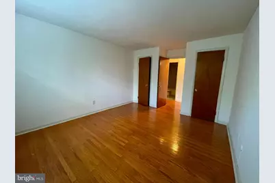 3209 W Chester Pike #D4, Newtown Square, PA 19073 - Photo 4