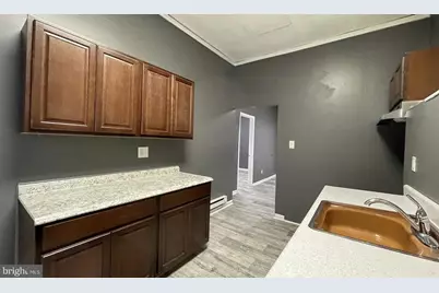 27 E 7th Street, Chester, PA 19013 - Photo 12