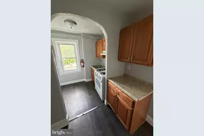 936 Simpson, Crum Lynne, PA 19022 - Photo 14