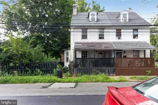 316 E 24th St, Chester, PA 19013 - Photo 2