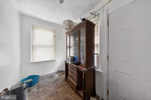 316 E 24th St, Chester, PA 19013 - Photo 8