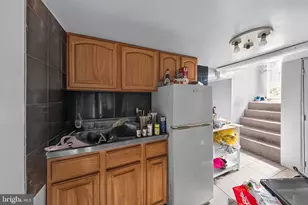 316 E 24th St, Chester, PA 19013 - Photo 14