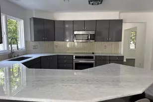 4344 Trophy Dr, Upper Chichester, PA 19061 - Photo 14