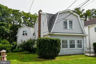 1829 Shallcross Ave, Folcroft, PA 19032 - Photo 2