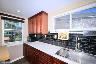 939 Maple Ave, Glenolden, PA 19036 - Photo 36