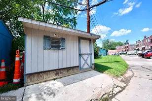 939 Maple Ave, Glenolden, PA 19036 - Photo 18
