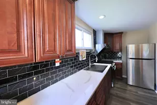 939 Maple Ave, Glenolden, PA 19036 - Photo 38