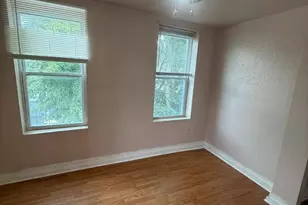 943 Maple Terrace, Darby, PA 19023 - Photo 6