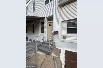 943 Maple Terrace, Darby, PA 19023 - Photo 4