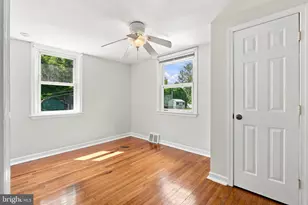 20 N Malin Rd, Broomall, PA 19008 - Photo 20
