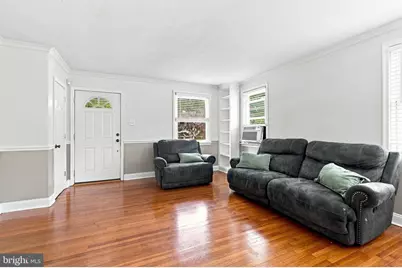 20 N Malin Road, Broomall, PA 19008 - Photo 8