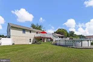 677 Meetinghouse Rd, Upper Chichester, PA 19061 - Photo 24