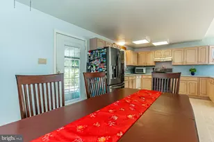 1033 Galbreath Ave, Upper Chichester, PA 19061 - Photo 10