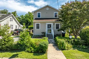 1033 Galbreath Ave, Upper Chichester, PA 19061 - Photo 2