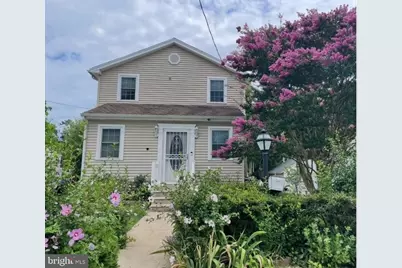 1033 Galbreath Avenue, Upper Chichester, PA 19061 - Photo 1