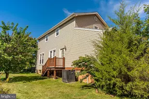 1033 Galbreath Ave, Upper Chichester, PA 19061 - Photo 22