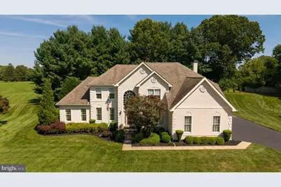 8 Jesse Court, Glen Mills, PA 19342 - Photo 2
