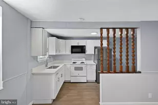 153 W 21st St, Chester, PA 19013 - Photo 16