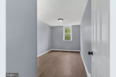 153 W 21st Street, Chester, PA 19013 - Photo 26