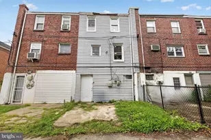 153 W 21st St, Chester, PA 19013 - Photo 36