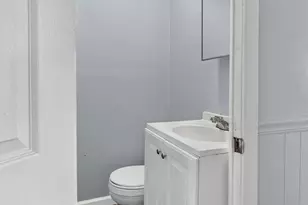 153 W 21st St, Chester, PA 19013 - Photo 30