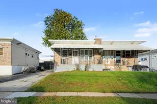 208 Hoffman Rd, Ridley Park, PA 19078 - Photo 1