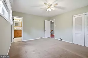 408 Foster Dr, Springfield, PA 19064 - Photo 18