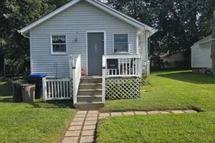 929 Randall Ave, Upper Chichester, PA 19061 - Photo 2