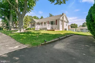 7 Pierce Road, Aston, PA 19014 - Photo 2