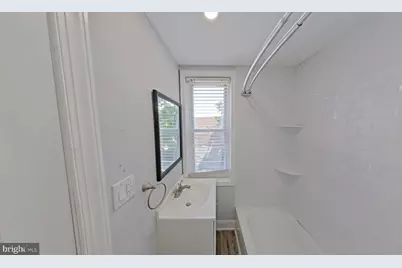 610 E 9th Street #1, Chester, PA 19013 - Photo 6