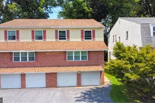 646 Country Ln, Morton, PA 19070 - Photo 1