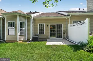 45 Dresner Cir, Upper Chichester, PA 19061 - Photo 22