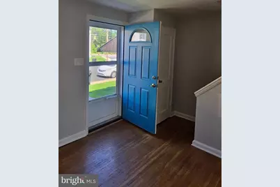 24 Windsor Lane, Clifton Heights, PA 19018 - Photo 2